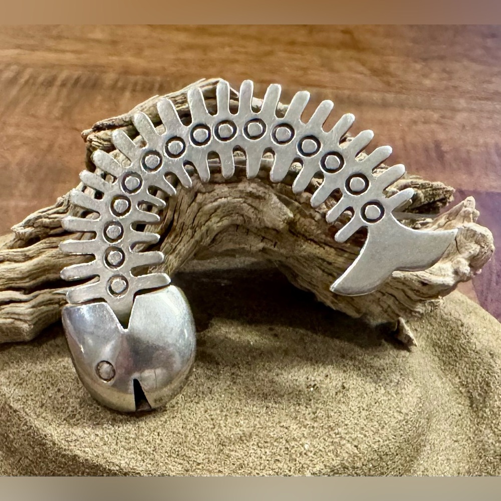 Vintage 90’s .925 Sterling Silver Fishbone Brooch from Mexico